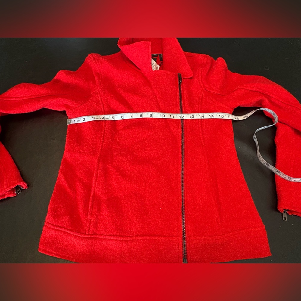 Tahari Wool Blend Red asymmetrical Jacket Womens size XS. NWT - Picture 9 of 12